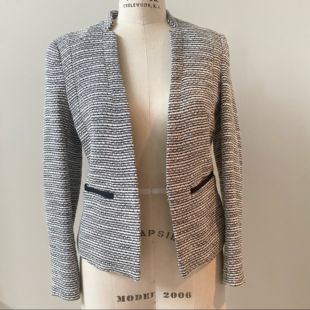 H&M Open Front Blazer Black and White Size 8